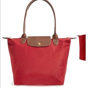 Small Le Pliage Nylon Shoulder Tote
LONGCHAMP